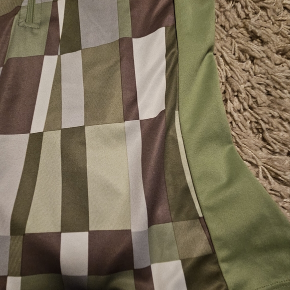 Sugoi half zip sport shirt size M - Picture 4 of 10